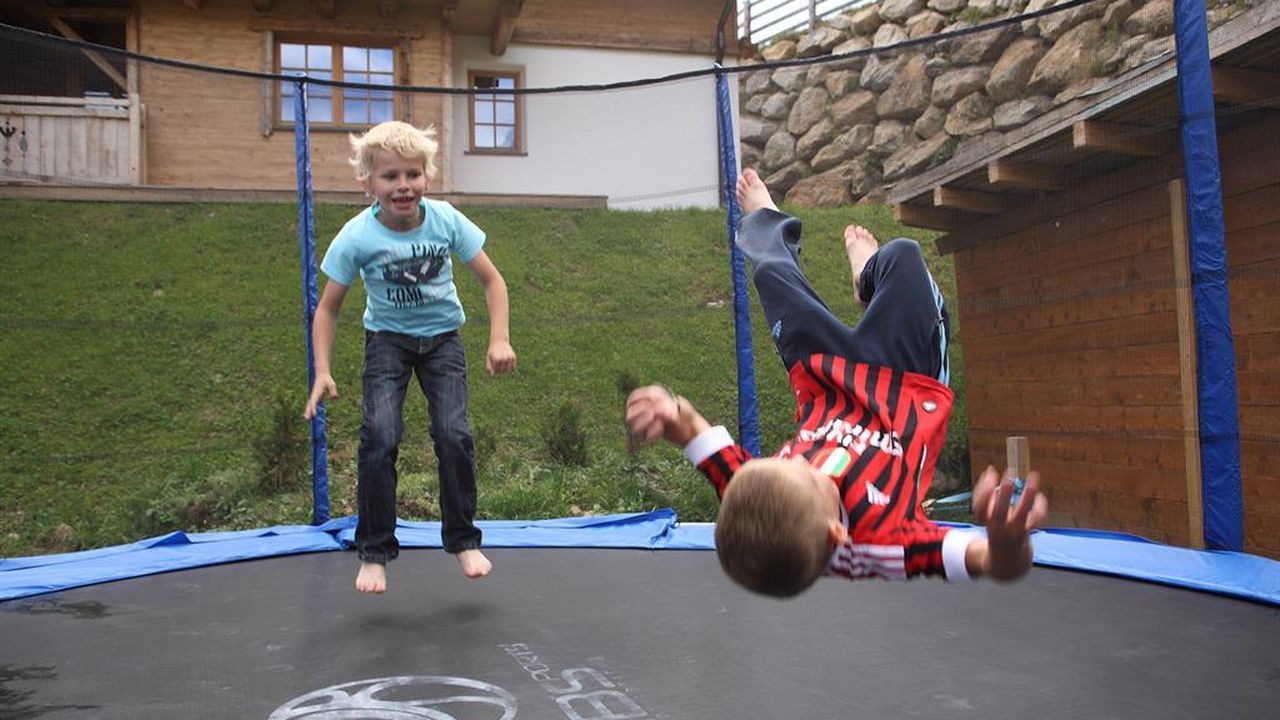 kinder-trampolin kinder-trampolin